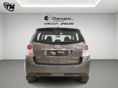 Toyota Verso 2.0 D Active 7 posti (8)