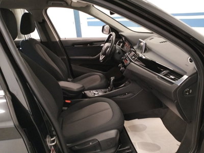 BMW X1 sDrive18d Advantage (11)