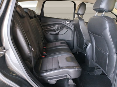 Ford Kuga 2.0 TDCI 150 CV S&S 4WD Powershift Titanium (12)