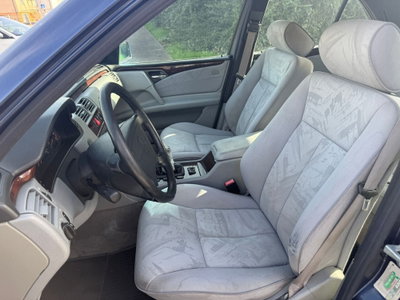 Mercedes-Benz Classe E 200 cat Avantgarde (12)