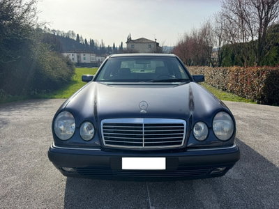Mercedes-Benz Classe E 200 cat Avantgarde (2)
