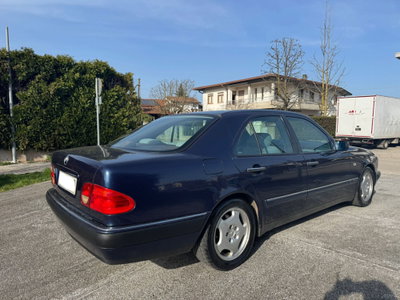 Mercedes-Benz Classe E 200 cat Avantgarde (5)