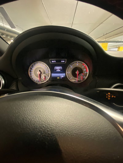Mercedes-Benz Classe A 180 CDI Automatic Premium (5)