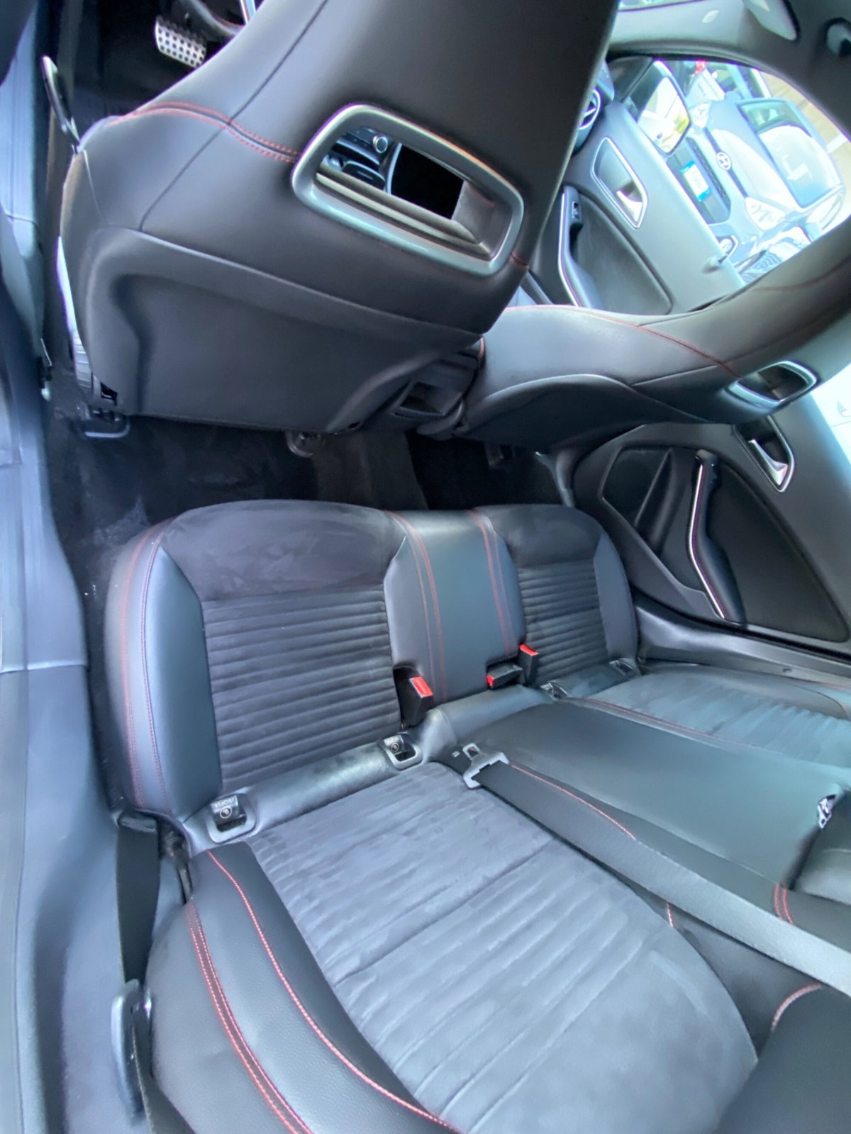 Mercedes-Benz Classe A 180 CDI Automatic Premium (7)
