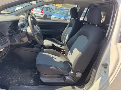 Fiat Grande Punto 1.3 MJT 75 3p.Van Actual 2pt (10)