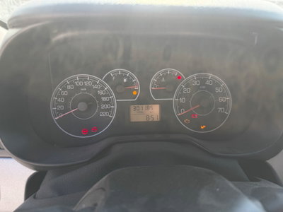 Fiat Grande Punto 1.3 MJT 75 3p.Van Actual 2pt (15)