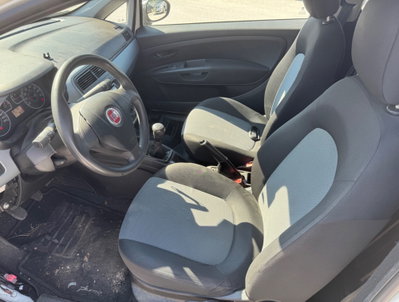 Fiat Grande Punto 1.3 MJT 75 3p.Van Actual 2pt (9)