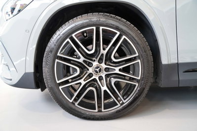 Mercedes-Benz GLA SUV 220 d AMG Line Premium Plus 4matic auto (6)