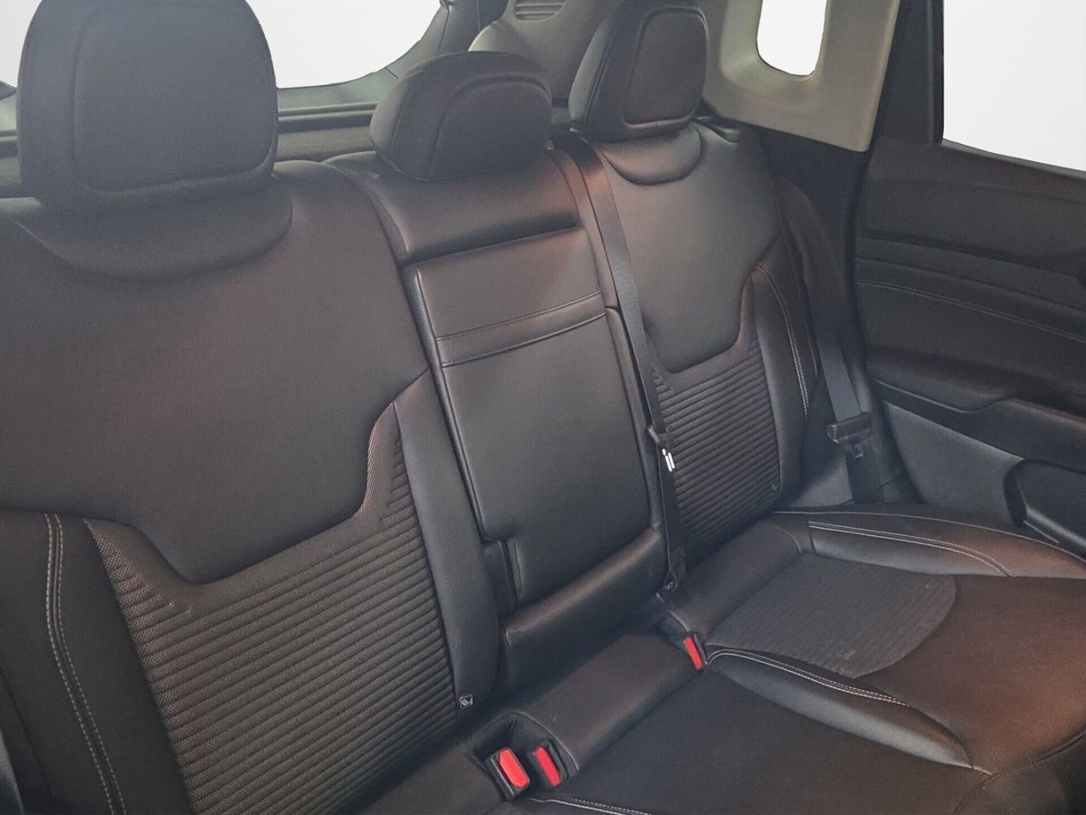 Jeep Compass 1.3 T4 190CV PHEV AT6 4xe Limited (18)