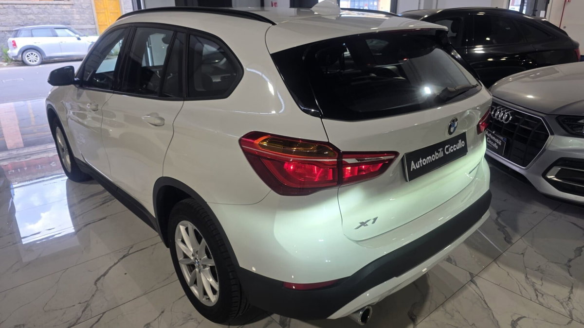 BMW X1 sDrive16d Advantage (8)