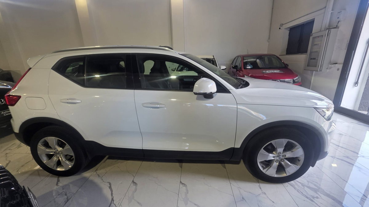 Volvo XC40 D3 Momentum (11)
