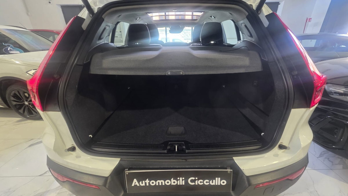 Volvo XC40 D3 Momentum (13)