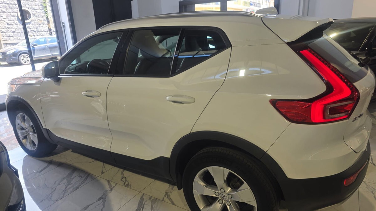 Volvo XC40 D3 Momentum (14)