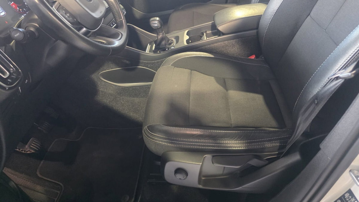 Volvo XC40 D3 Momentum (20)