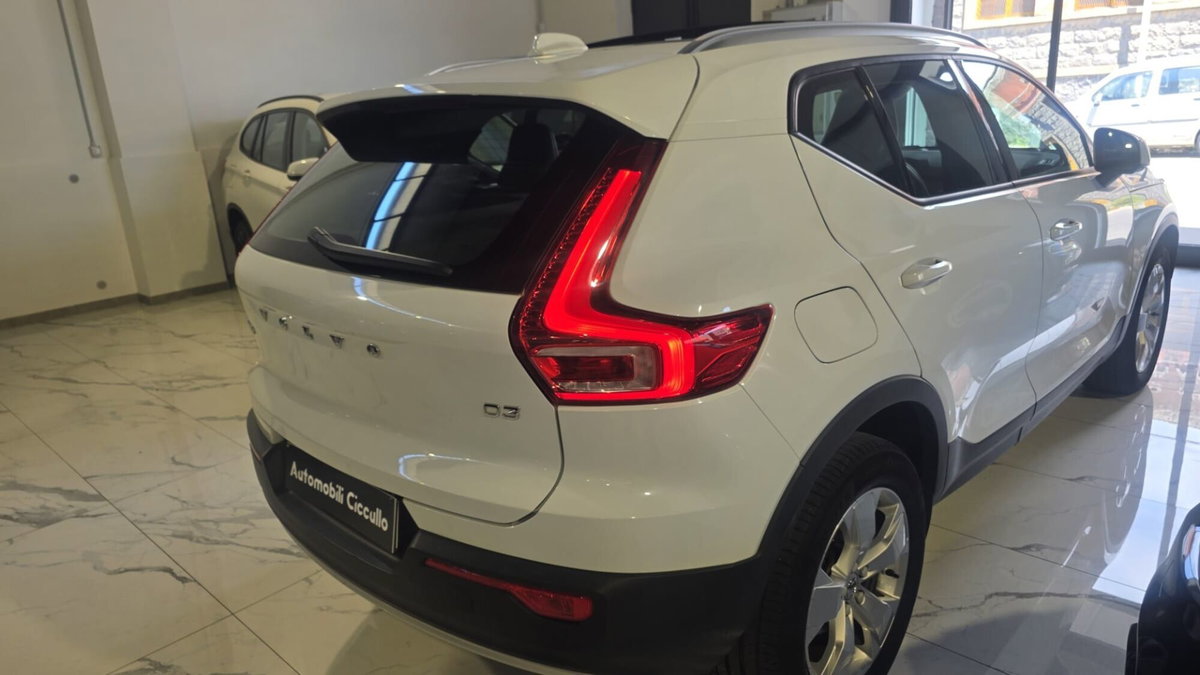 Volvo XC40 D3 Momentum (8)