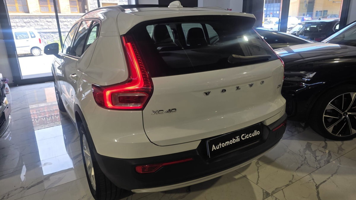 Volvo XC40 D3 Momentum (9)