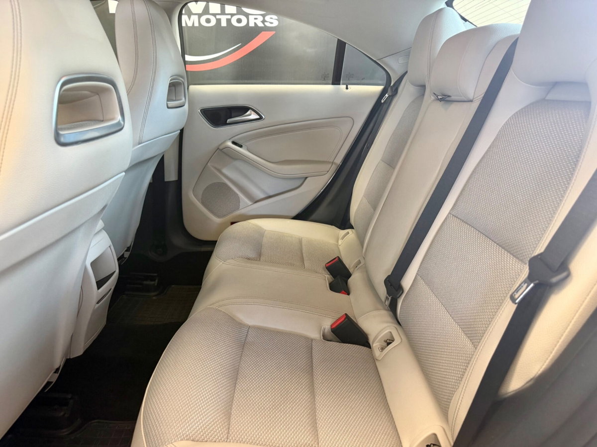 Mercedes-Benz CLA 200 d Executive (11)