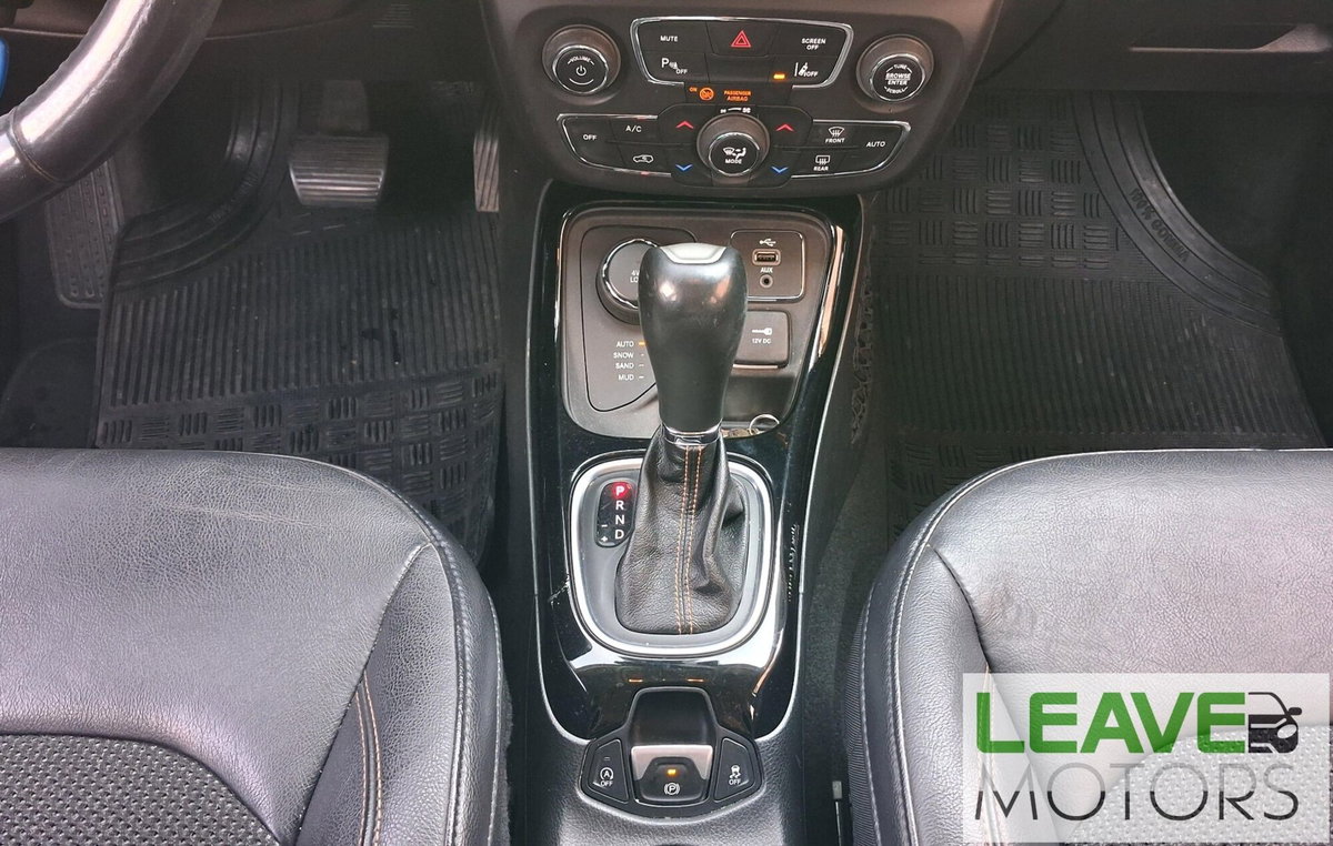 Jeep Compass 2.0 Multijet II aut. 4WD Opening Edition (12)