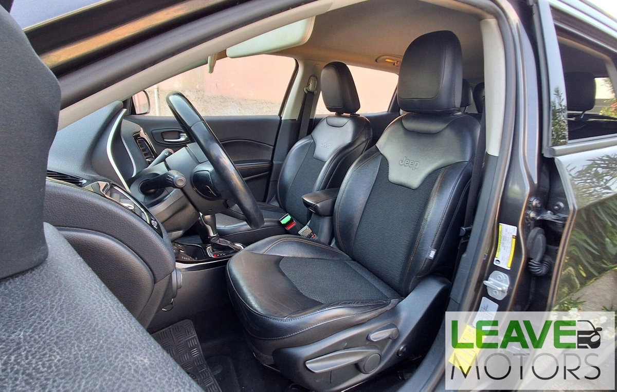 Jeep Compass 2.0 Multijet II aut. 4WD Opening Edition (16)