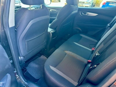 Nissan Qashqai 1.5 dCi N-Connecta (17)