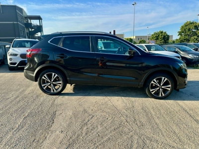 Nissan Qashqai 1.5 dCi N-Connecta (9)