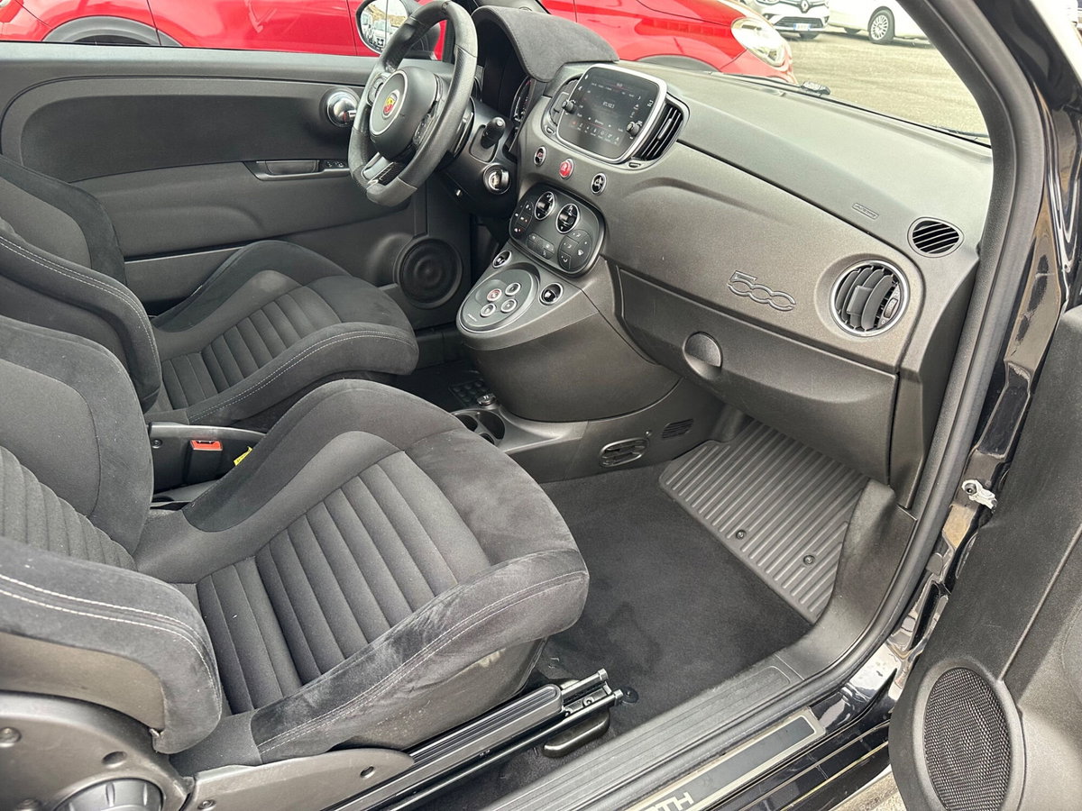 Abarth 595 595 1.4 Turbo T-Jet 180 CV Competizione (9)