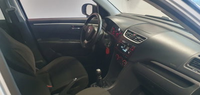 Suzuki Swift 1.3 DDiS 75CV 5p. GL (12)