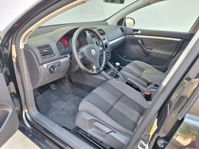 Volkswagen Golf 1.9 TDI DPF 5p. United BlueMotion (12)