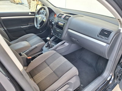 Volkswagen Golf 1.9 TDI DPF 5p. United BlueMotion (13)