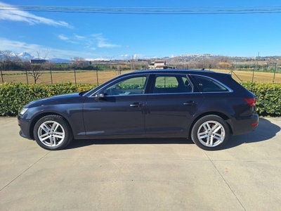 Audi A4 Avant 2.0 TDI 150 CV (10)