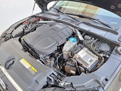 Audi A4 Avant 2.0 TDI 150 CV (13)