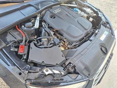 Audi A4 Avant 2.0 TDI 150 CV ultra S tronic Sport (15)