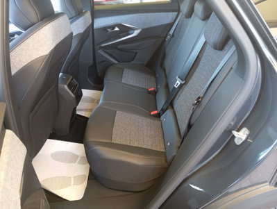 Peugeot 3008 1.2 hybrid Allure Business 145cv e-dcs6 (15)