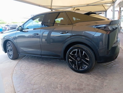 Peugeot 3008 1.2 hybrid Allure Business 145cv e-dcs6 (8)