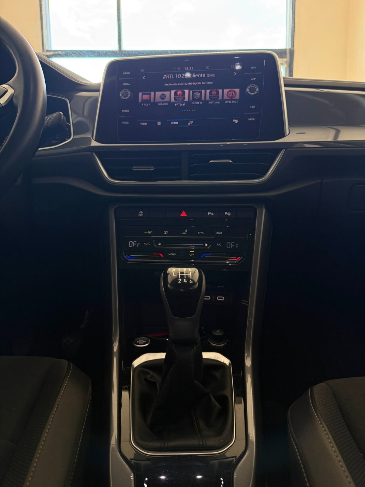 Volkswagen T-Roc 1.0 TSI Style (10)