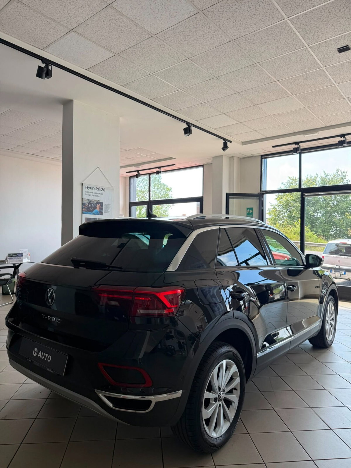 Volkswagen T-Roc 1.0 TSI Style (6)