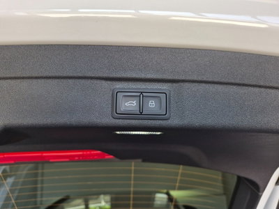 Audi A5 Avant 2.0 tdi mhev+ S line edition 204cv s-tronic (14)