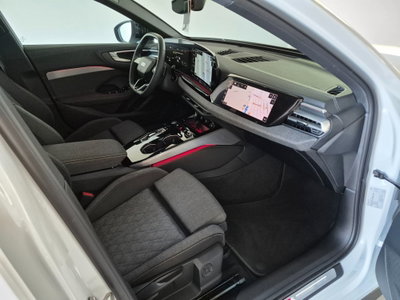 Audi A5 Avant 2.0 tdi mhev+ S line edition 204cv s-tronic (17)
