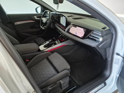 Audi A5 Avant 2.0 tdi mhev+ S line edition 204cv s-tronic (17)