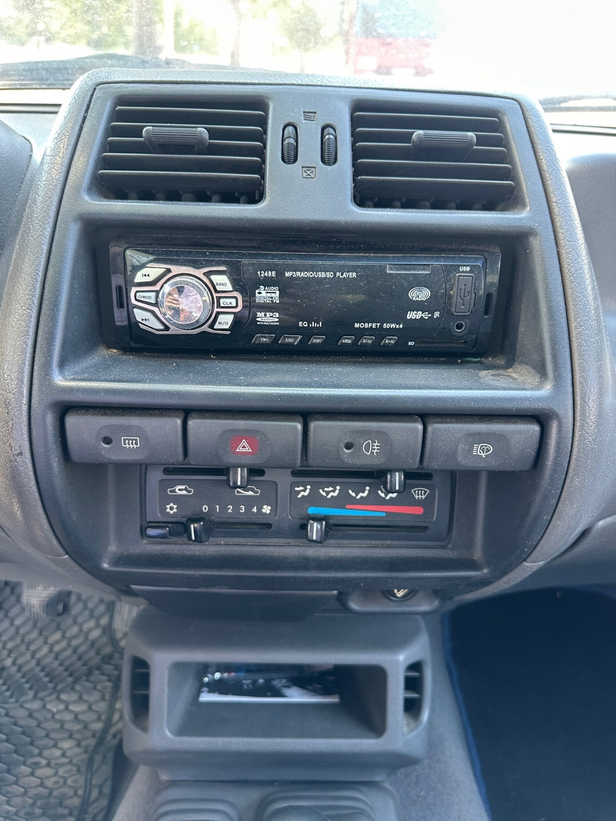 Nissan Terrano II 2.7 turbodiesel 5 porte SE (18)