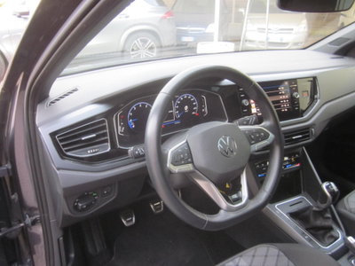 Volkswagen Taigo 1.0 TSI 110 CV DSG R-Line (10)