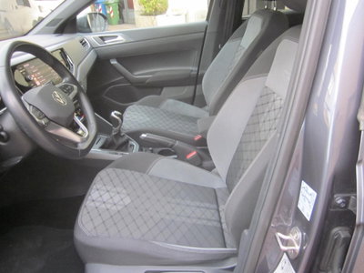 Volkswagen Taigo 1.0 TSI 110 CV DSG R-Line (11)