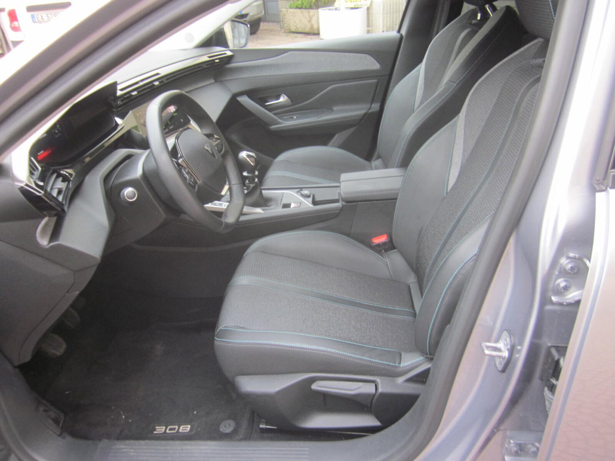 Peugeot 308 PureTech Turbo 130 S&S Allure Pack (12)