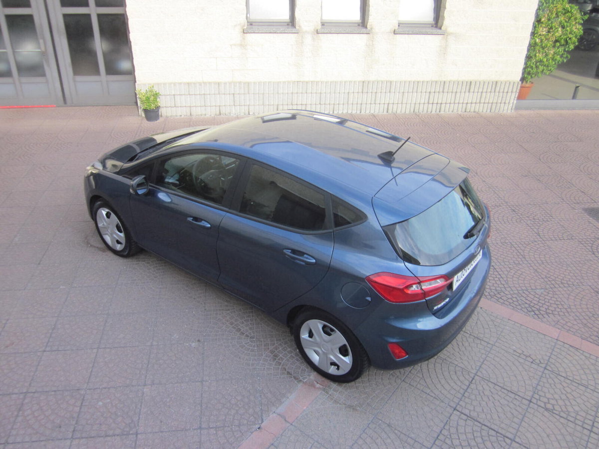 Ford Fiesta 1.1 75 CV GPL 5 porte (10)
