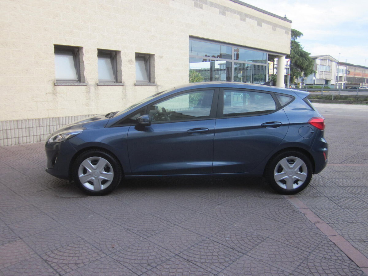 Ford Fiesta 1.1 75 CV GPL 5 porte (9)