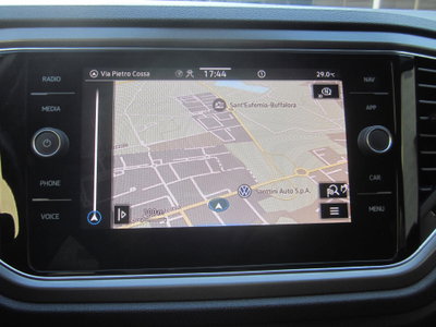 Volkswagen T-Roc 2.0 TDI SCR 150 CV DSG Sport BlueMotion Technology (16)