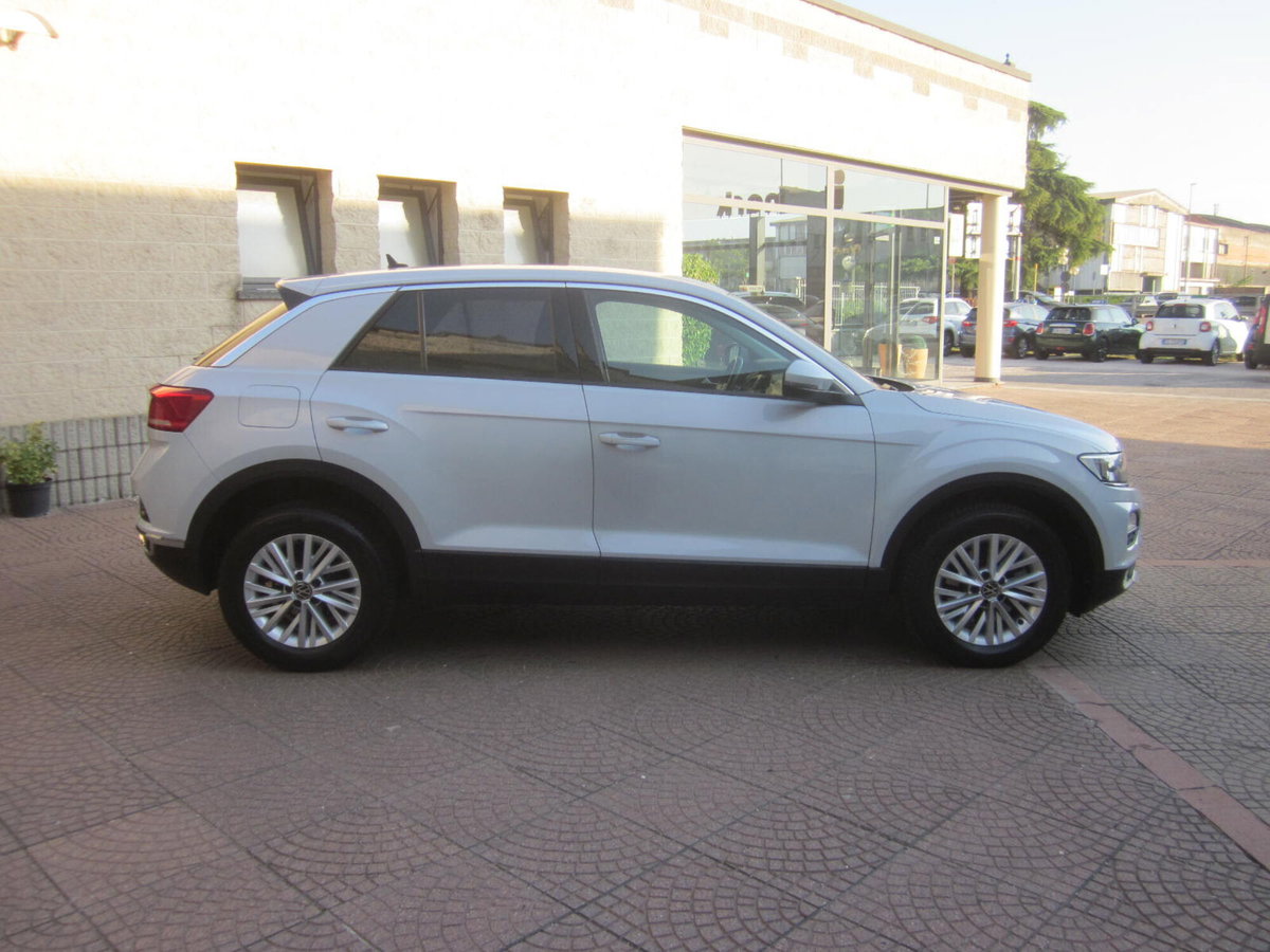 Volkswagen T-Roc 2.0 TDI SCR 150 CV DSG Sport BlueMotion Technology (4)