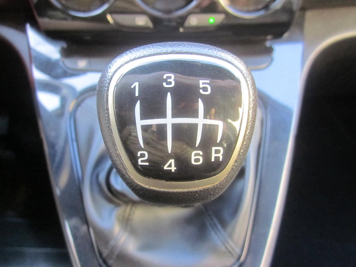 Lancia Ypsilon 1.0 FireFly 5 porte S&S Hybrid Gold Plus (15)