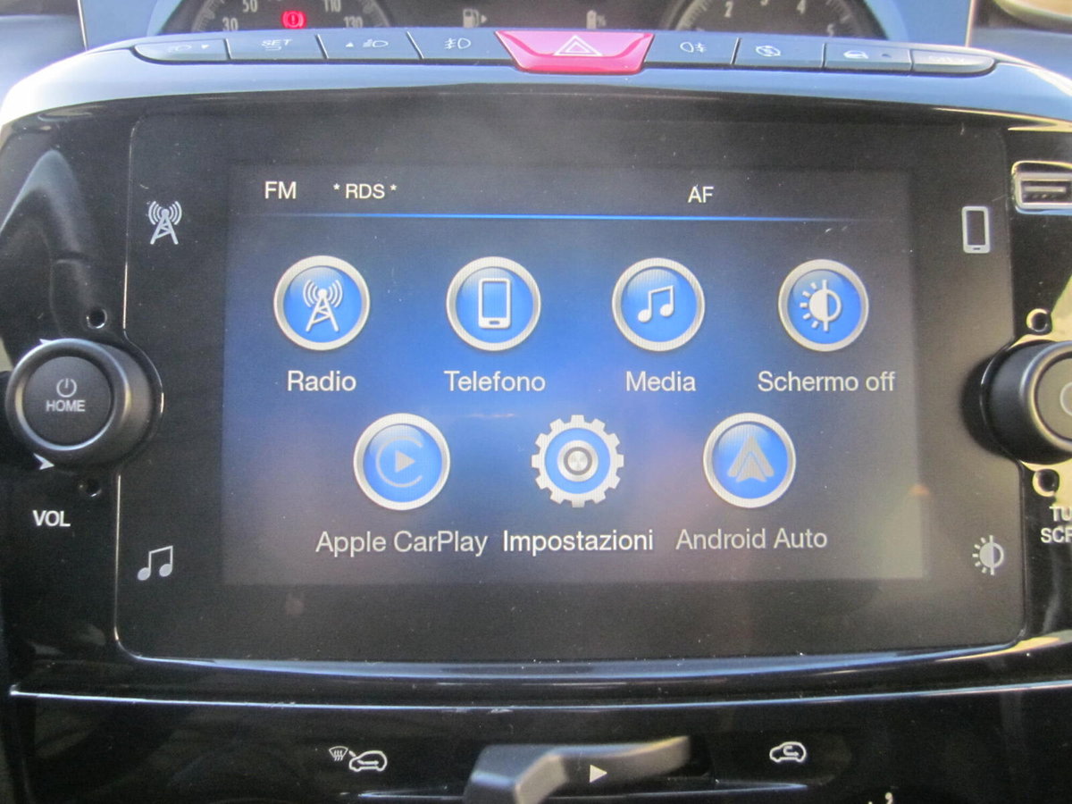 Lancia Ypsilon 1.0 FireFly 5 porte S&S Hybrid Gold Plus (16)