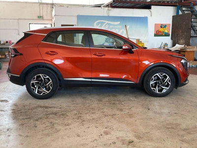 Kia Sportage 1.6 crdi mhev Business dct (5)